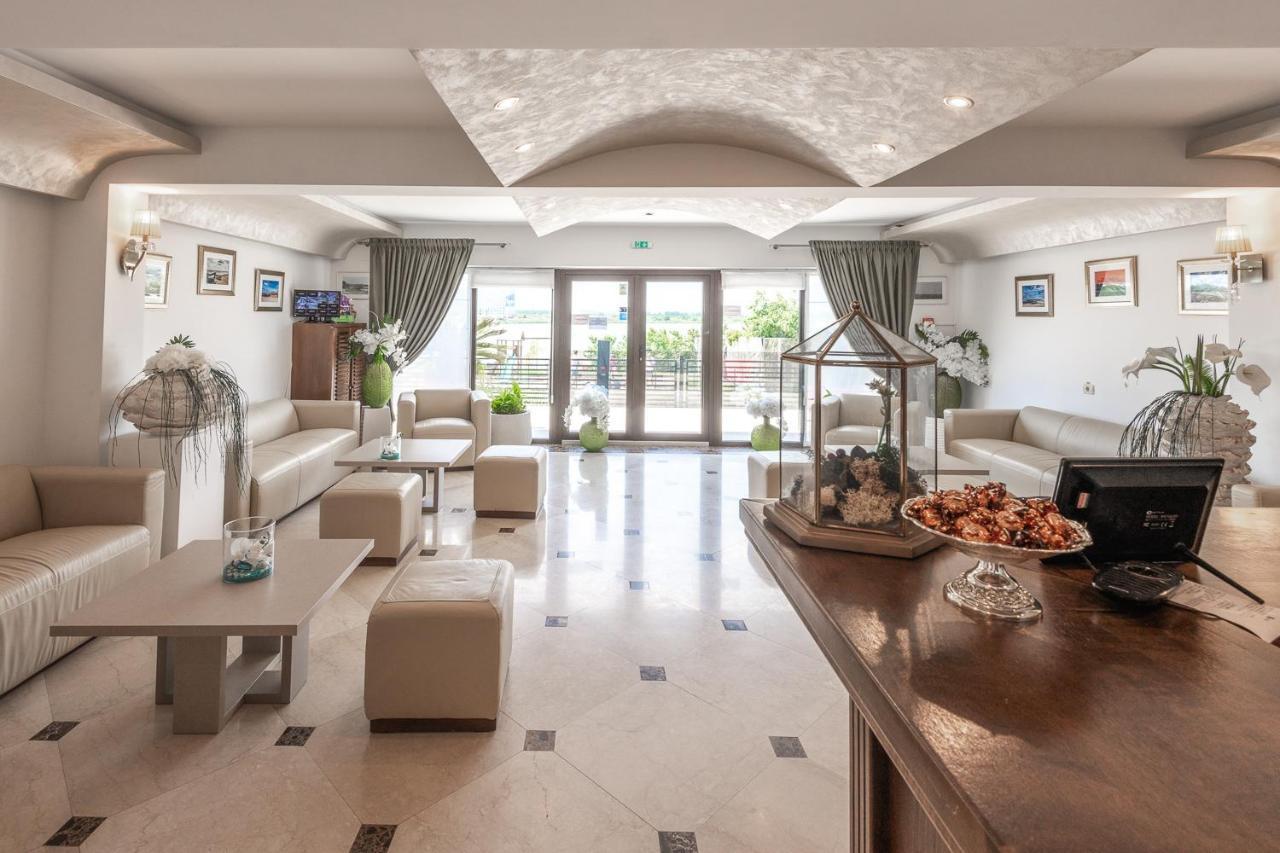 Popasul Pescarilor Hotel 4*